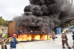 NDMwMzQwODUz_o_fireade-2000-fuego-de-carburante-tank-petrol-fire